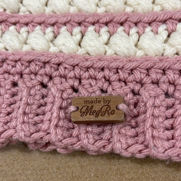 ROSEY PINK & IVORY CROCHETED TODDLER GIRLS HAT BY MEG RO #CANCER-SUCKS SIZE 2-3T - Picture 2 of 3